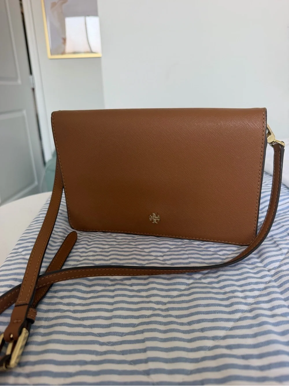 Tory Burch Emerson Combo Purse in Tan Leather with Gold Hardware